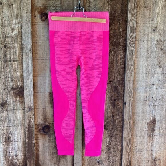 Fasmavie Hot Pink Scrunch Butt Legging HighWaist Seamless Soft Compression Tight - Picture 2 of 5